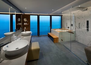 Penthouse Suite